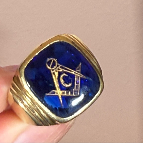 Vintage 1940’ Art deco Gold Fill cobalt Blue Glass Mason Signet Ring - Picture 3 of 16
